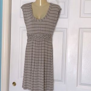 Max Studio dress with waist detail Sz S